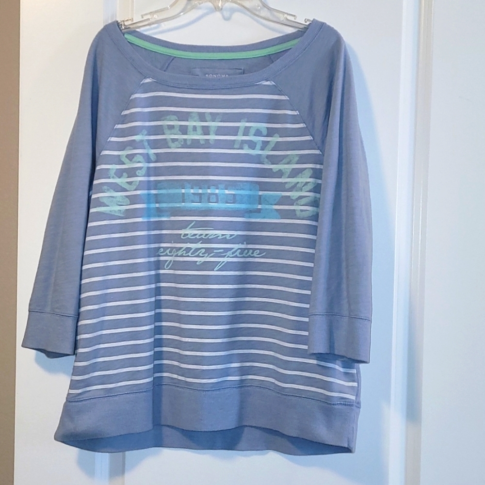 Sonoma Sweatshirt nwot